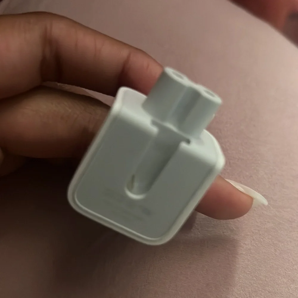 Apple charger adapter